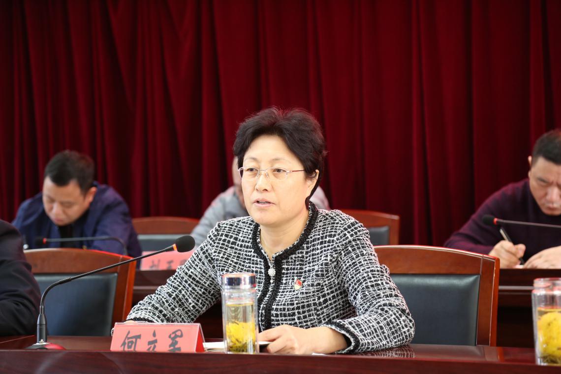 装模作样，十分讨厌，无钱无权梦难圆打一准确生肖精选解析、解释与落实、实时解答解释落实